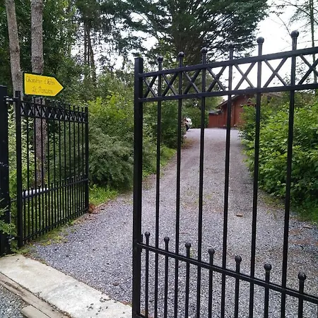 Au Paradou Du Bucheron Adults Only בית הארחה