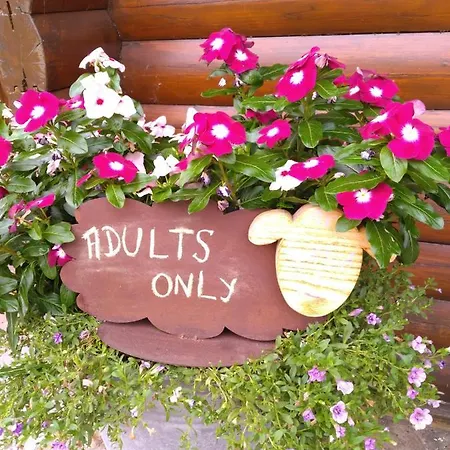 Au Paradou Du Bûcheron Adults Only 3*
